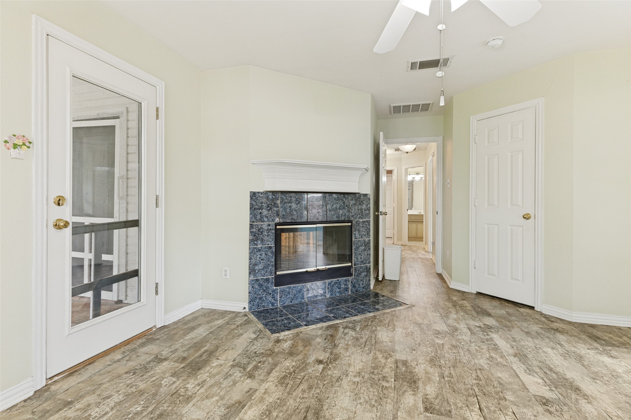7429 Creekfall Drive Fort Worth TX 76137
