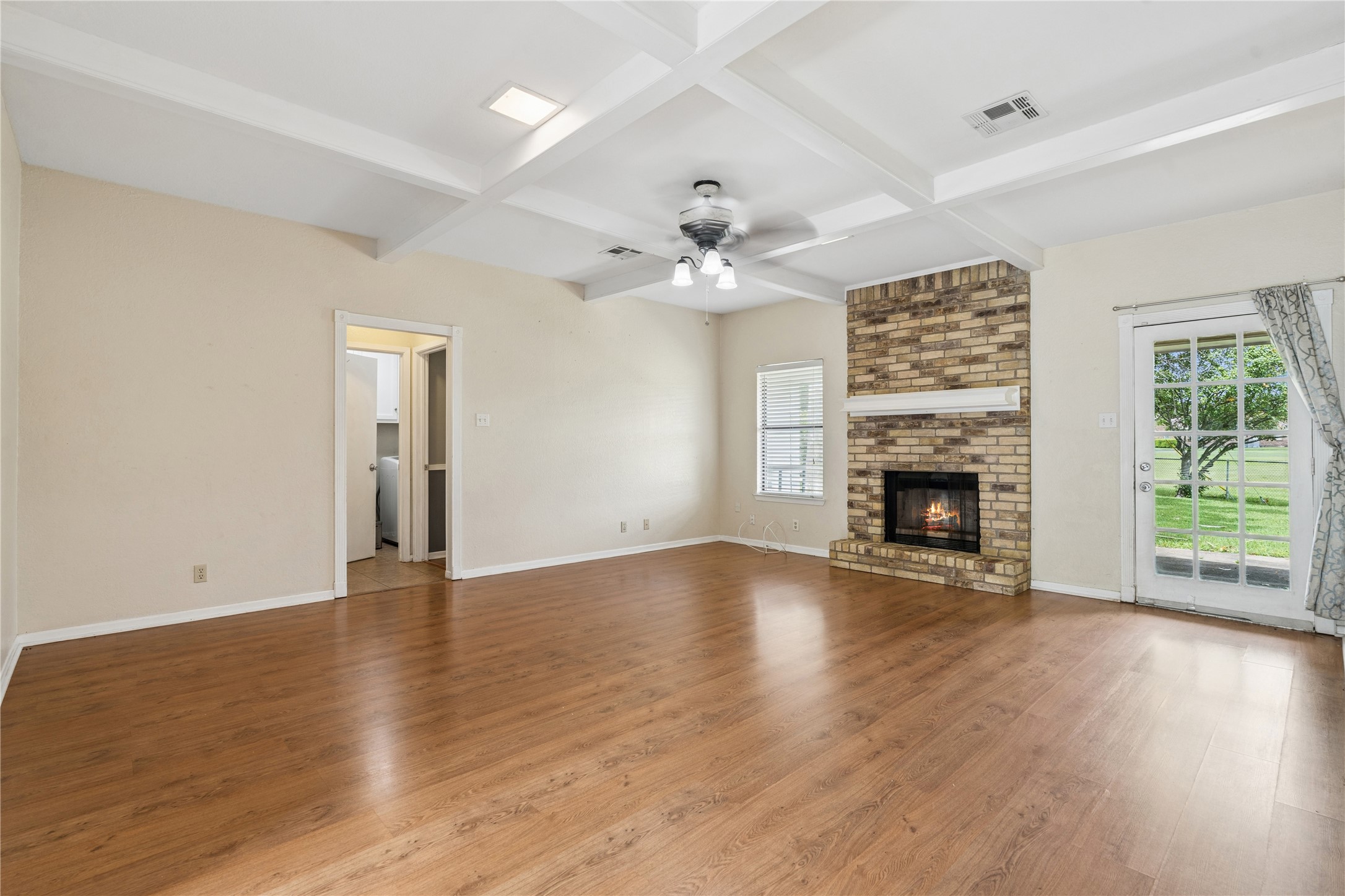 152 Marylee Drive Hewitt TX 76643