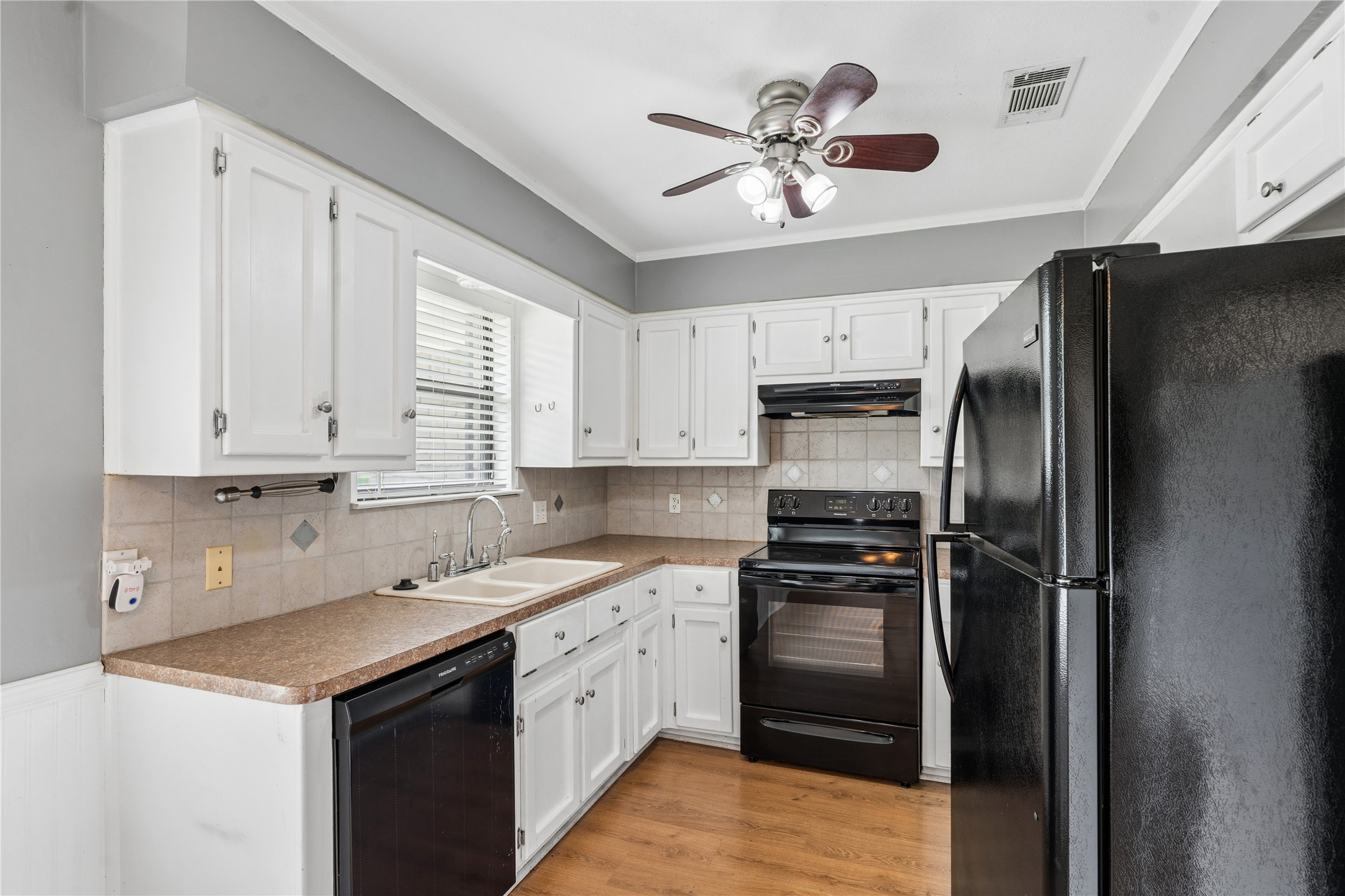 152 Marylee Drive Hewitt TX 76643