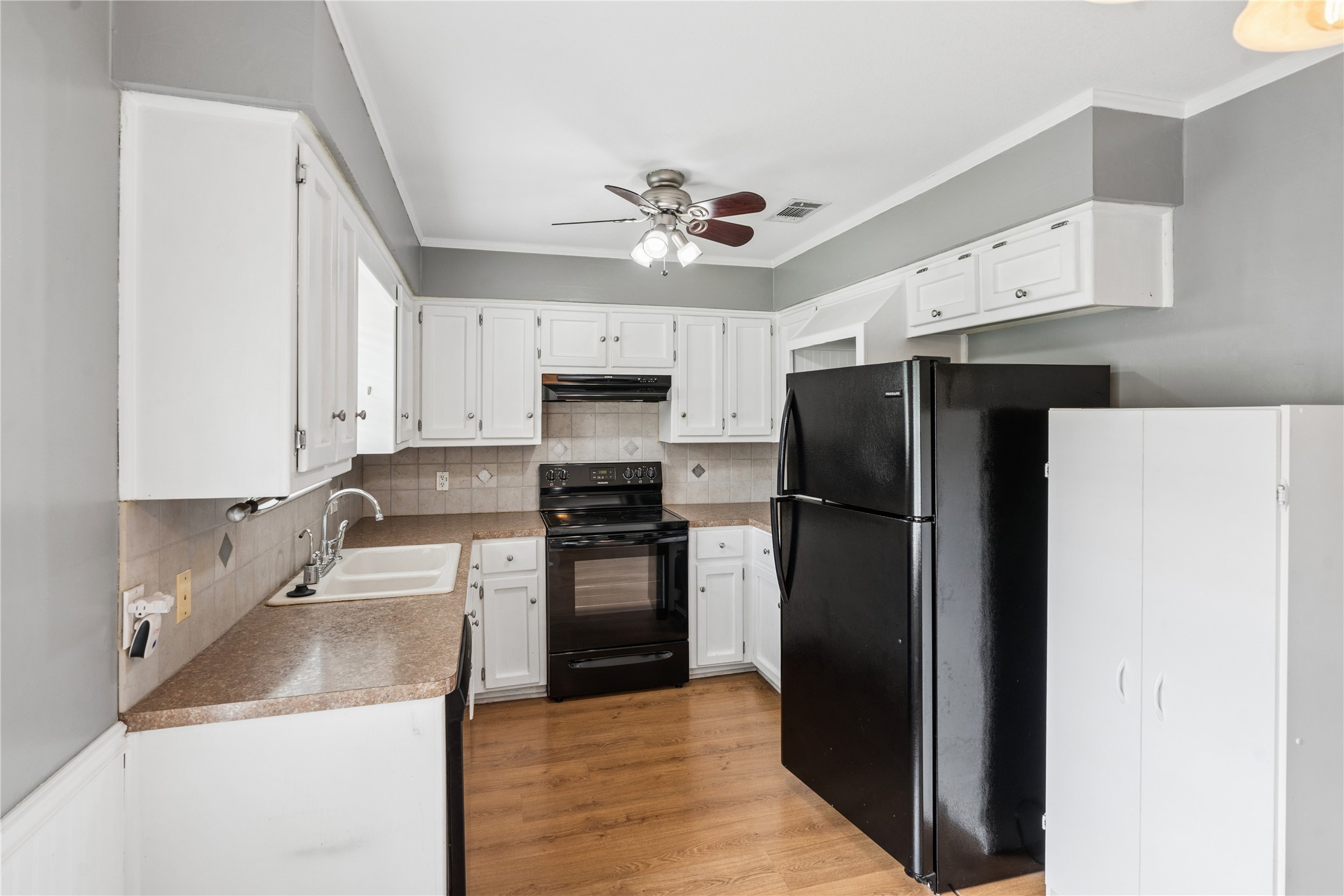 152 Marylee Drive Hewitt TX 76643