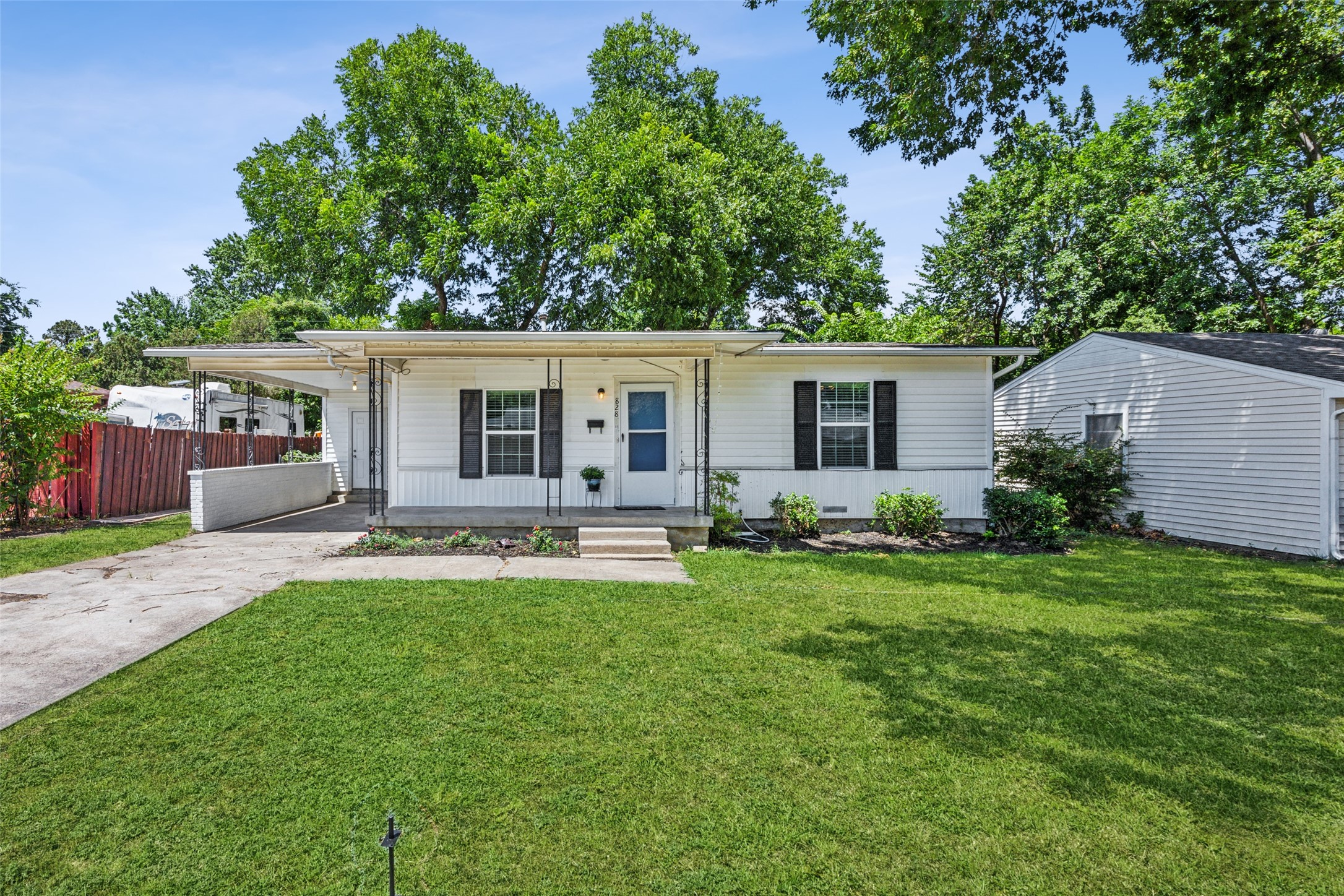 828 Woodleigh Drive Mckinney TX 75069