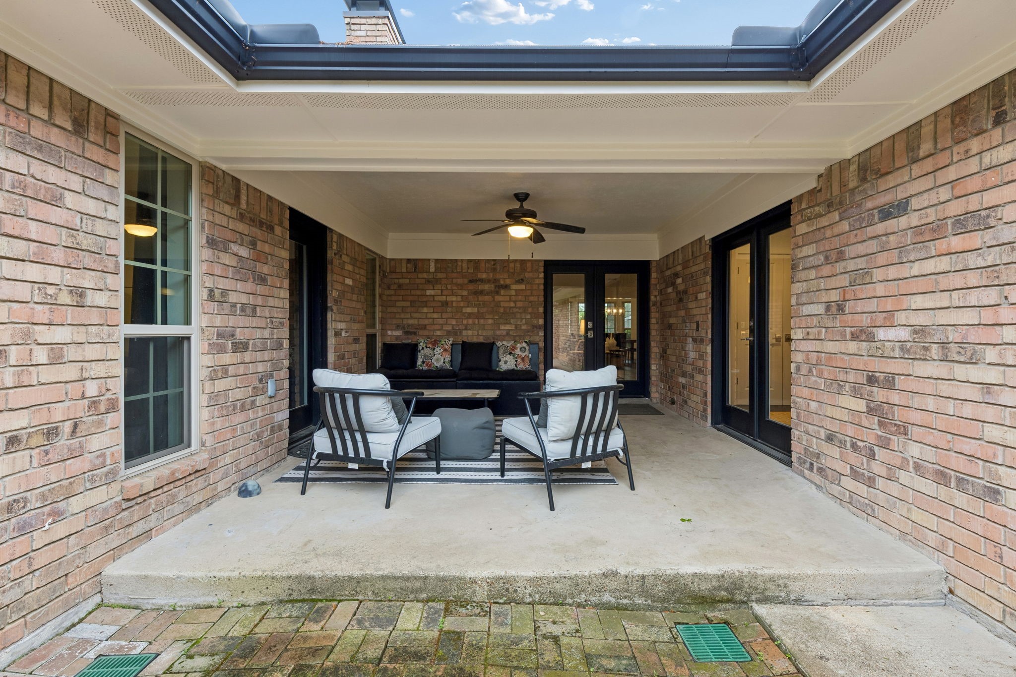 9515 Robin Meadow Drive Dallas TX 75243