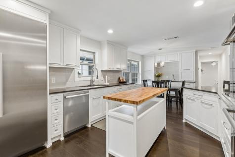 9515 Robin Meadow Drive Dallas TX 75243