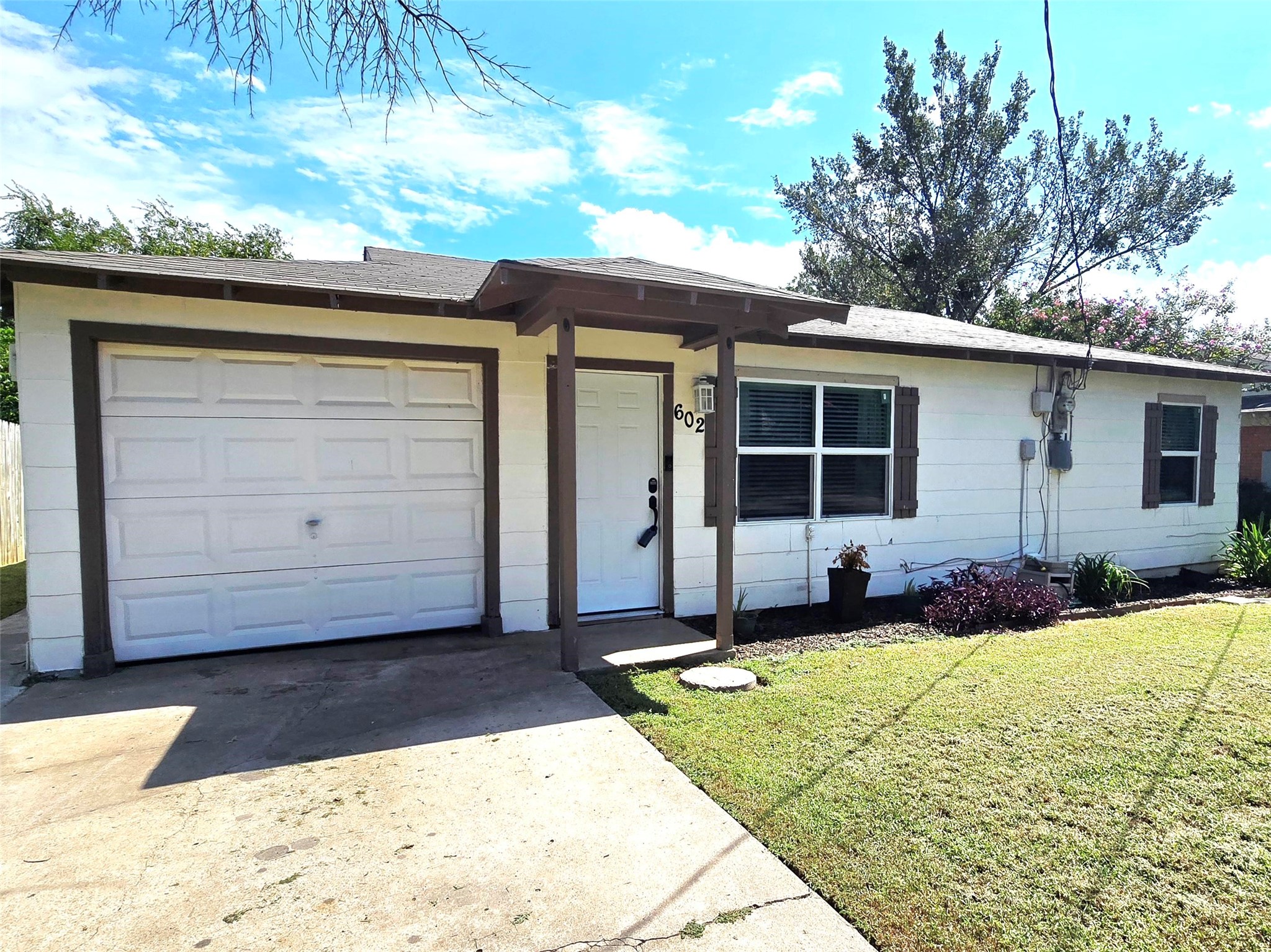 602 N Cates Street Decatur TX 76234