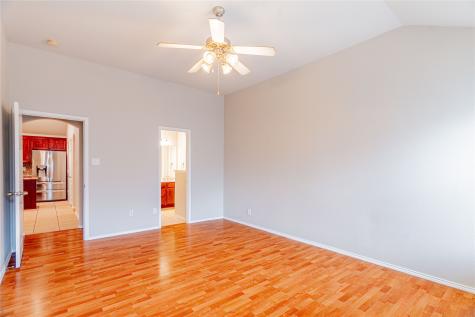 801 Deedee Creek Drive Euless TX 76040