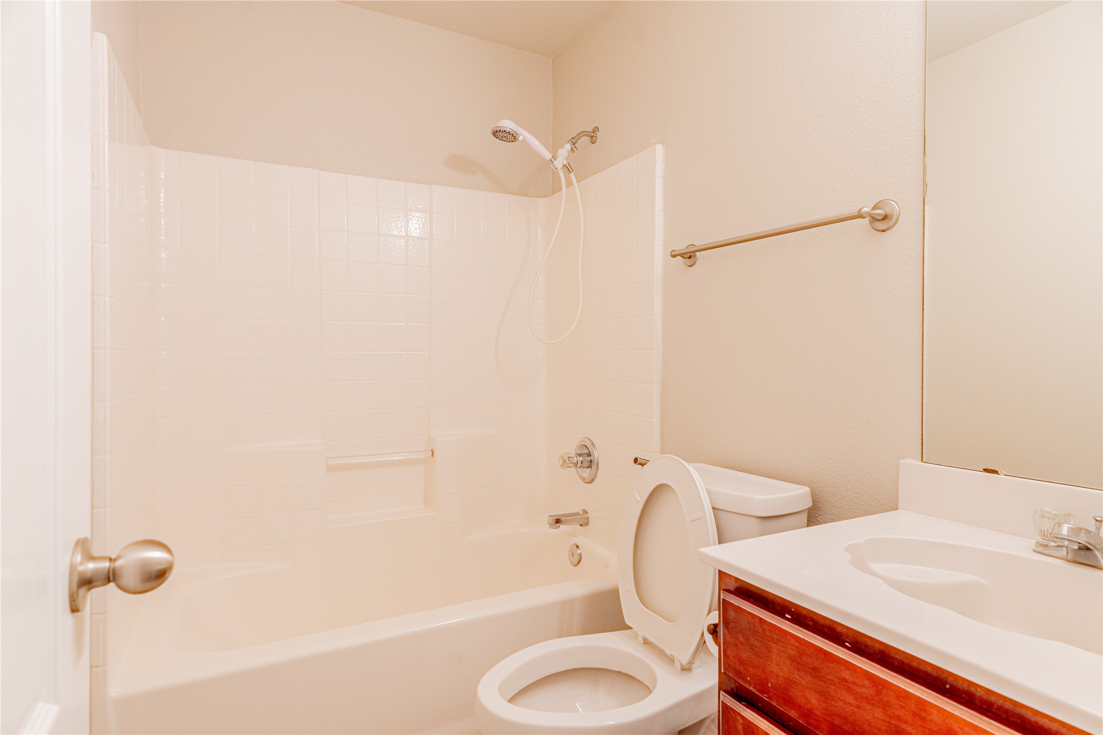 801 Deedee Creek Drive Euless TX 76040