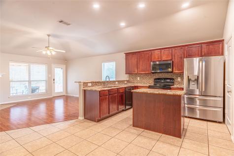 801 Deedee Creek Drive Euless TX 76040