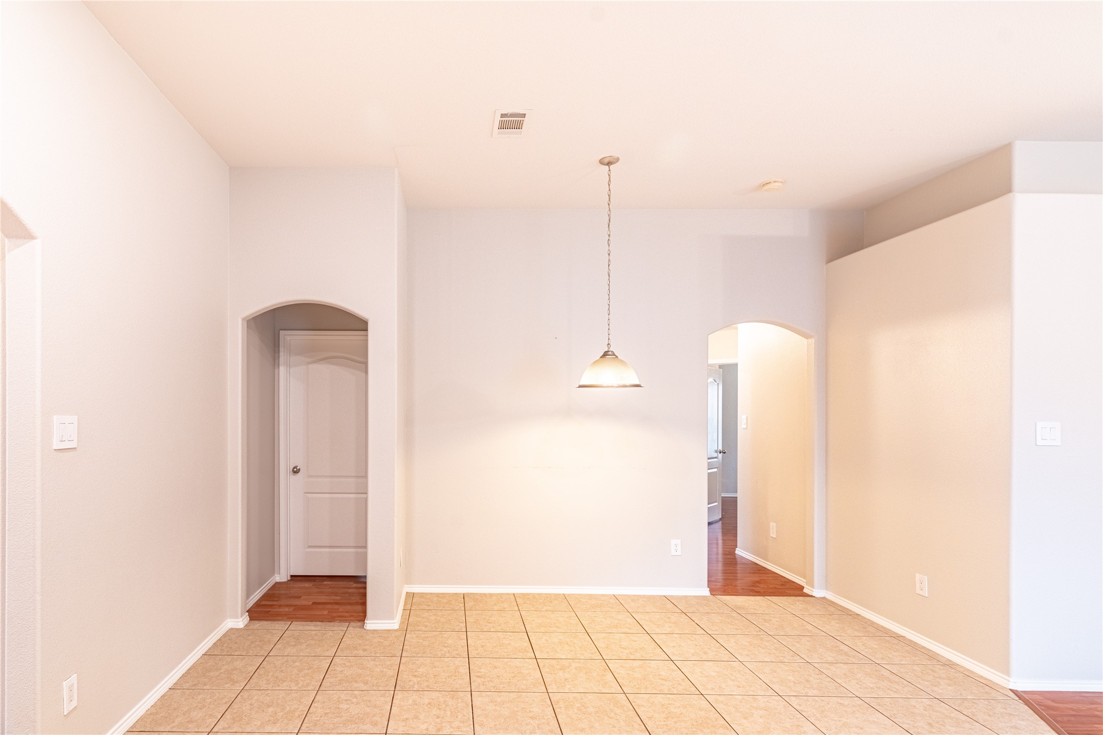 801 Deedee Creek Drive Euless TX 76040