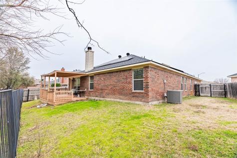 801 Deedee Creek Drive Euless TX 76040