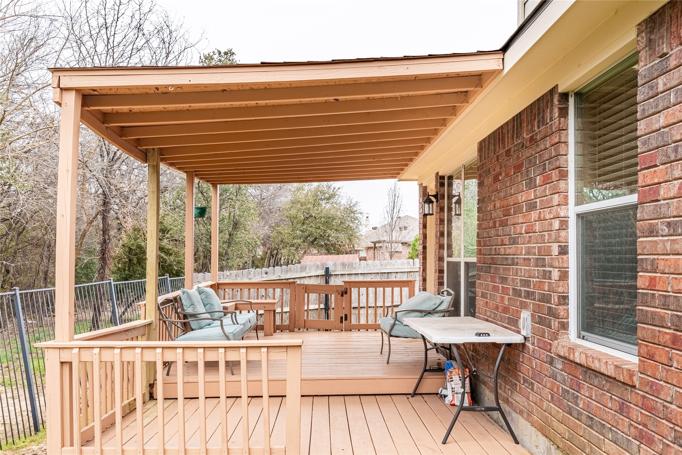 801 Deedee Creek Drive Euless TX 76040