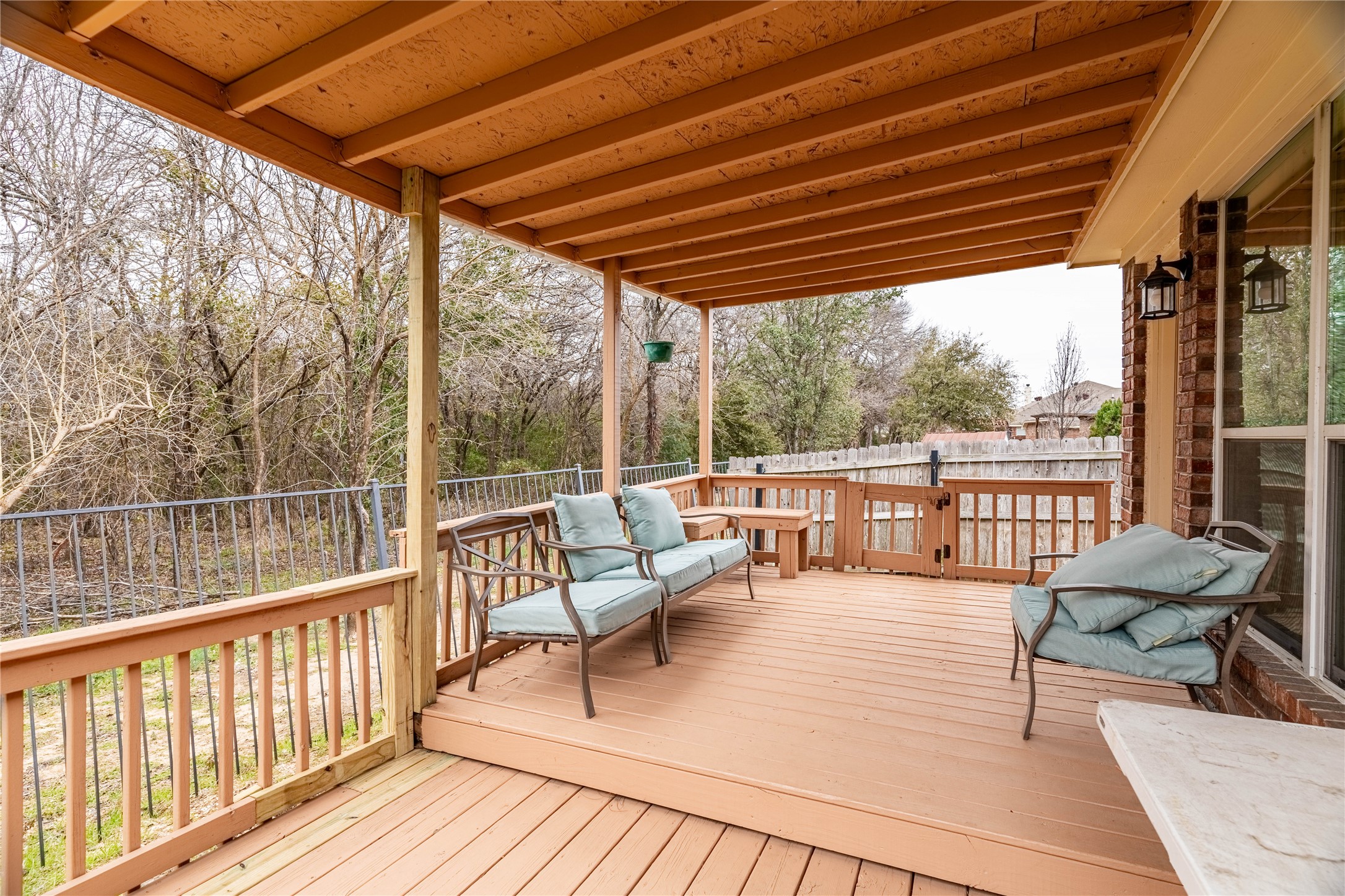 801 Deedee Creek Drive Euless TX 76040