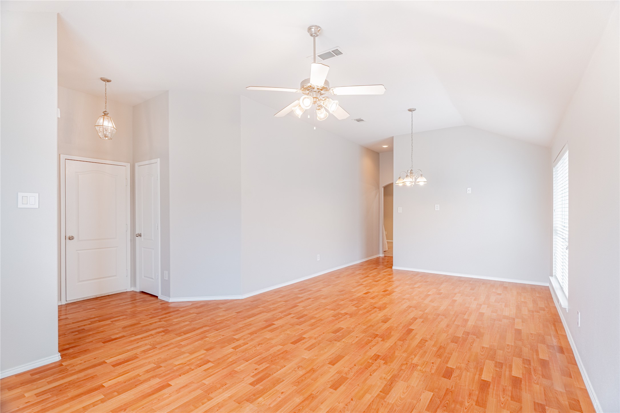 801 Deedee Creek Drive Euless TX 76040