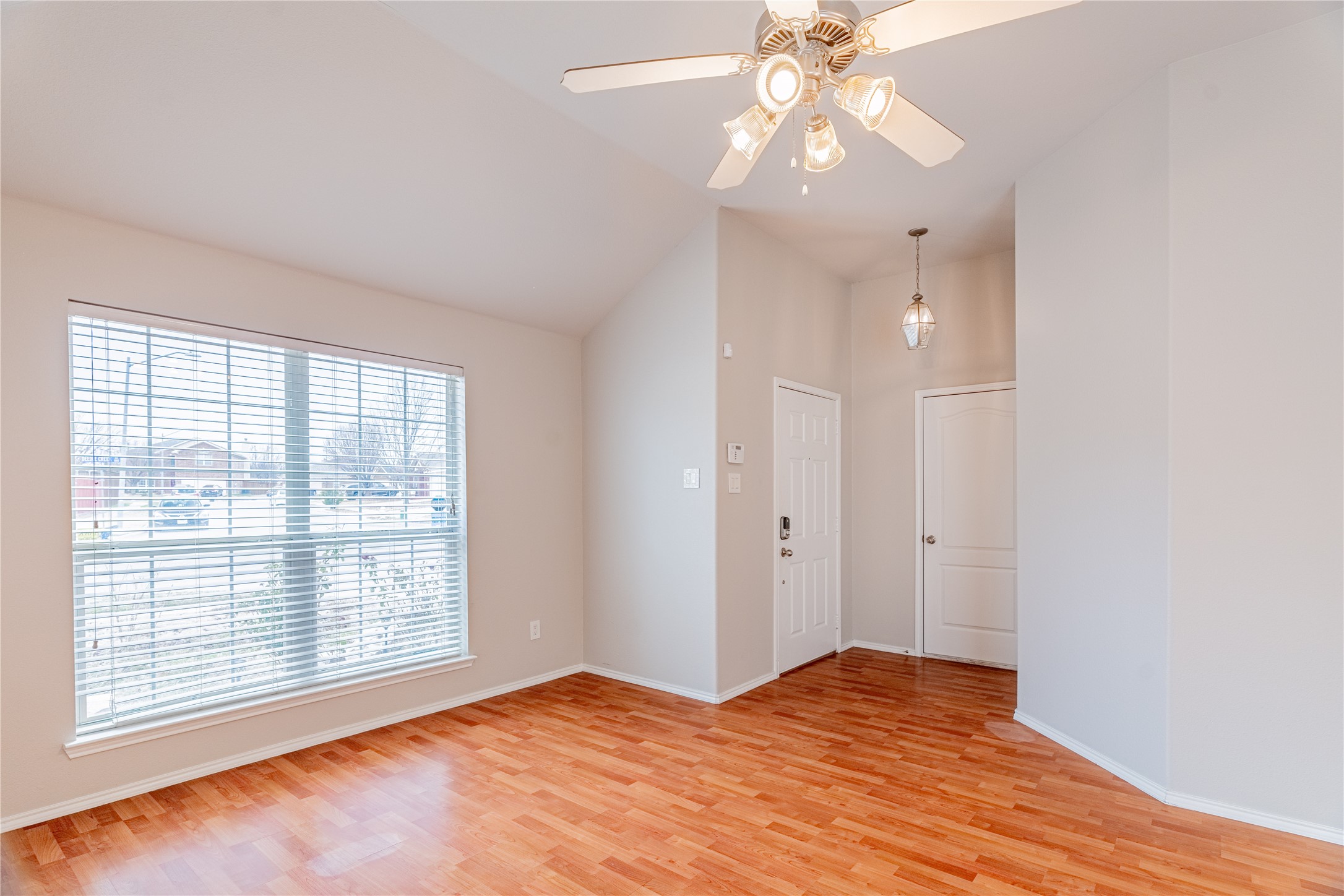 801 Deedee Creek Drive Euless TX 76040