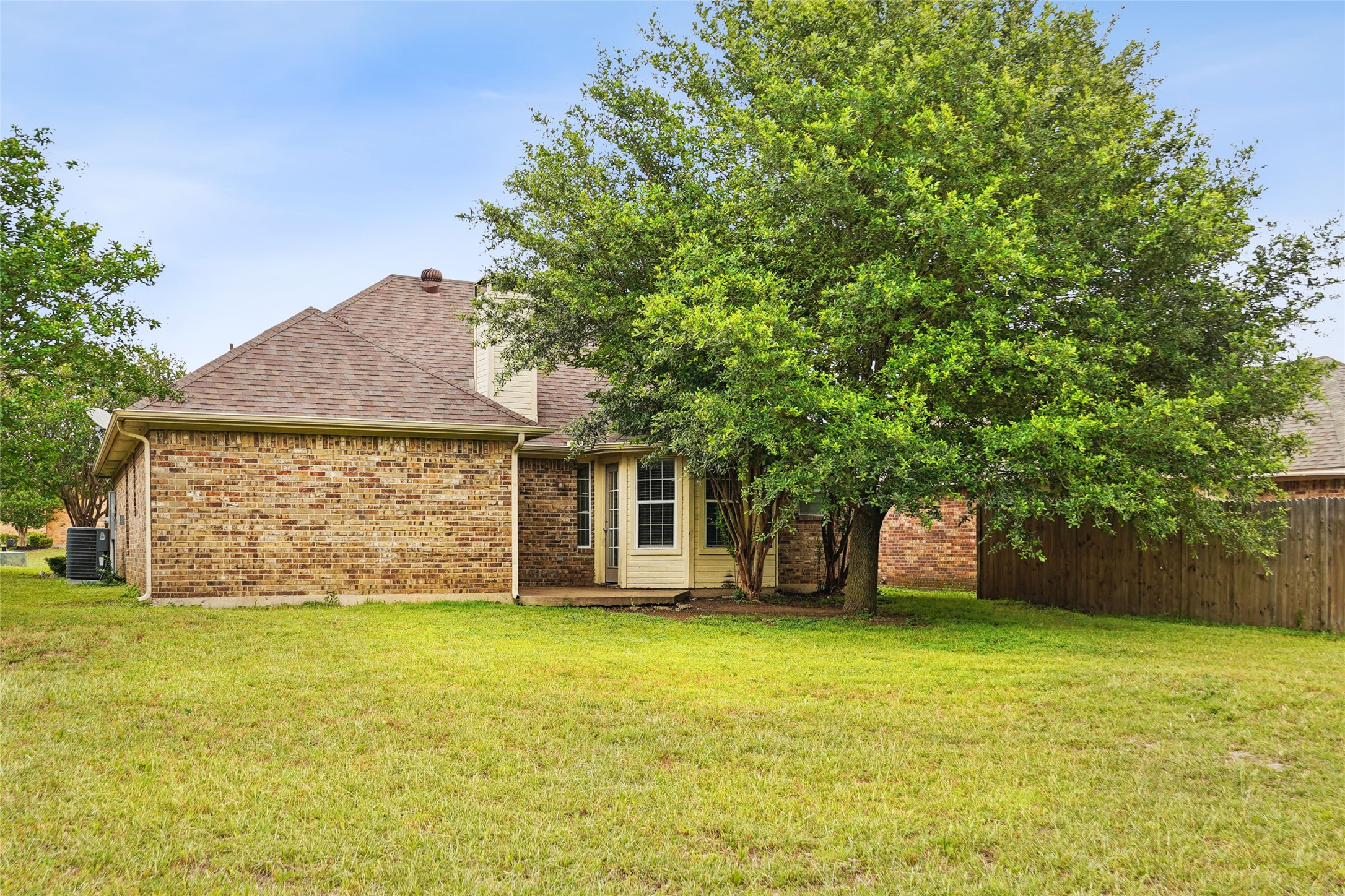 106 Owen Way Waxahachie TX 75165
