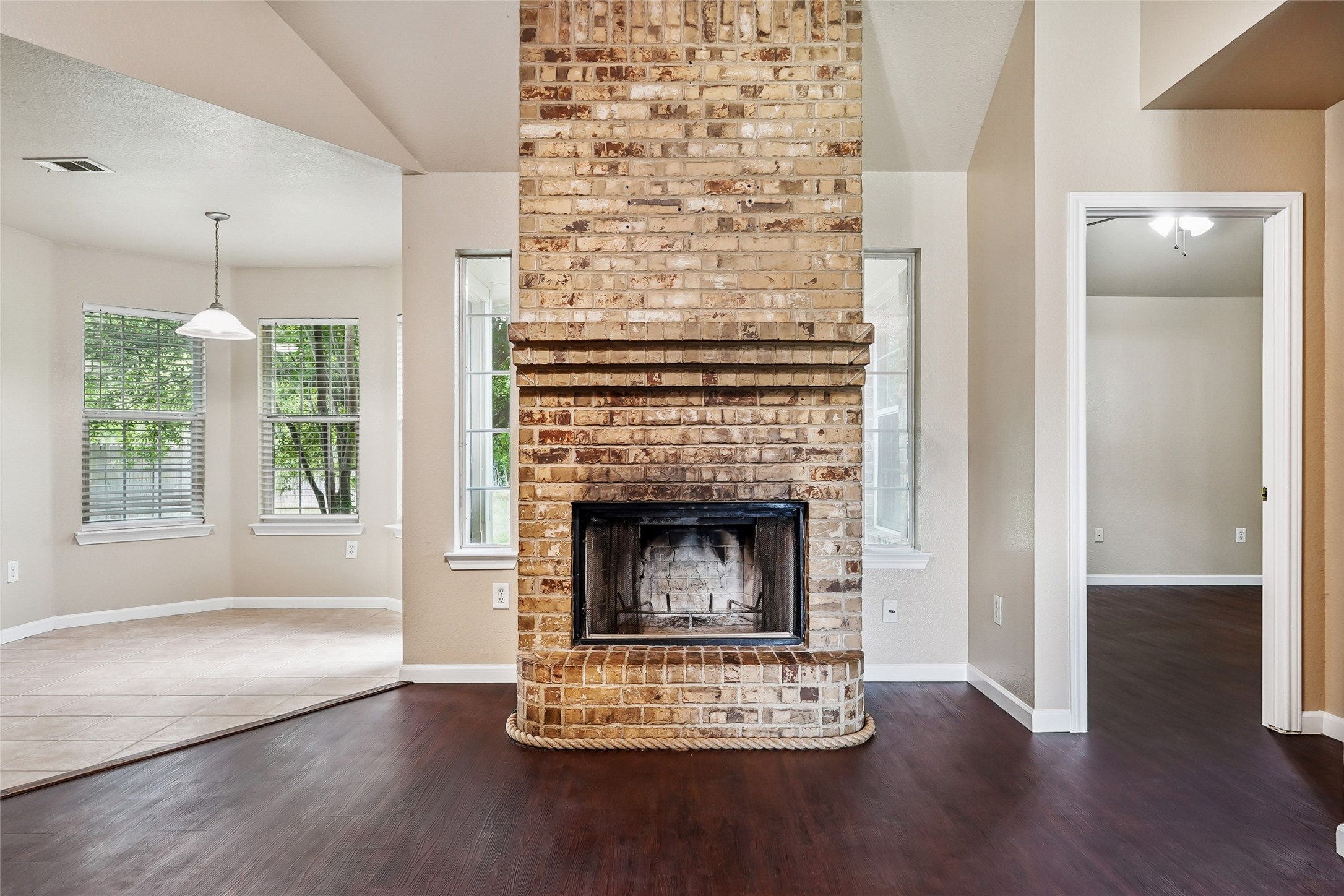 106 Owen Way Waxahachie TX 75165