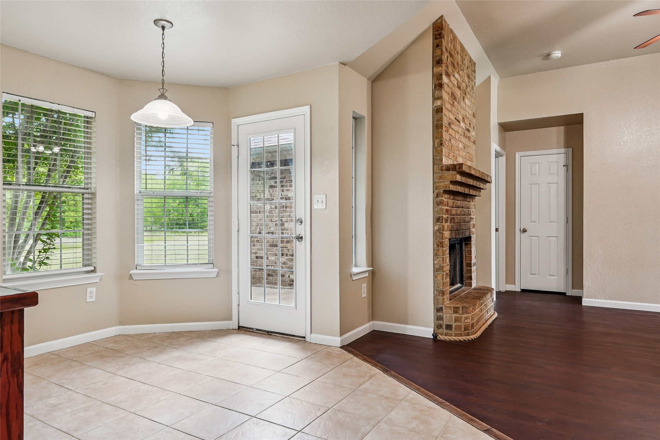106 Owen Way Waxahachie TX 75165