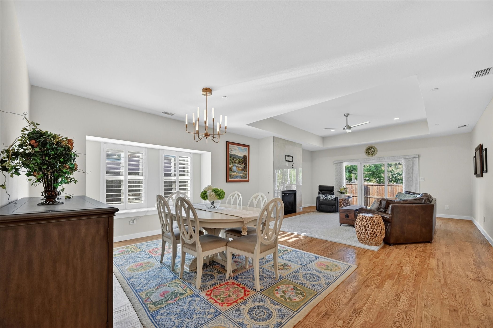 1018 Meadow Bend Loop N Grapevine TX 76051