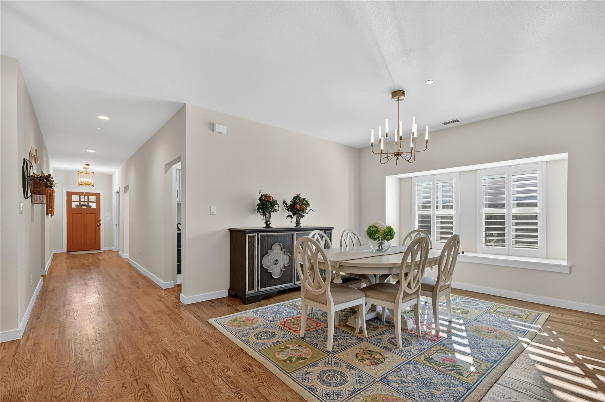 1018 Meadow Bend Loop N Grapevine TX 76051