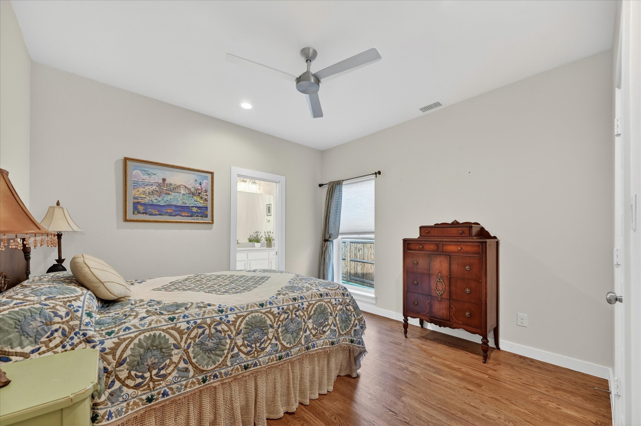 1018 Meadow Bend Loop N Grapevine TX 76051