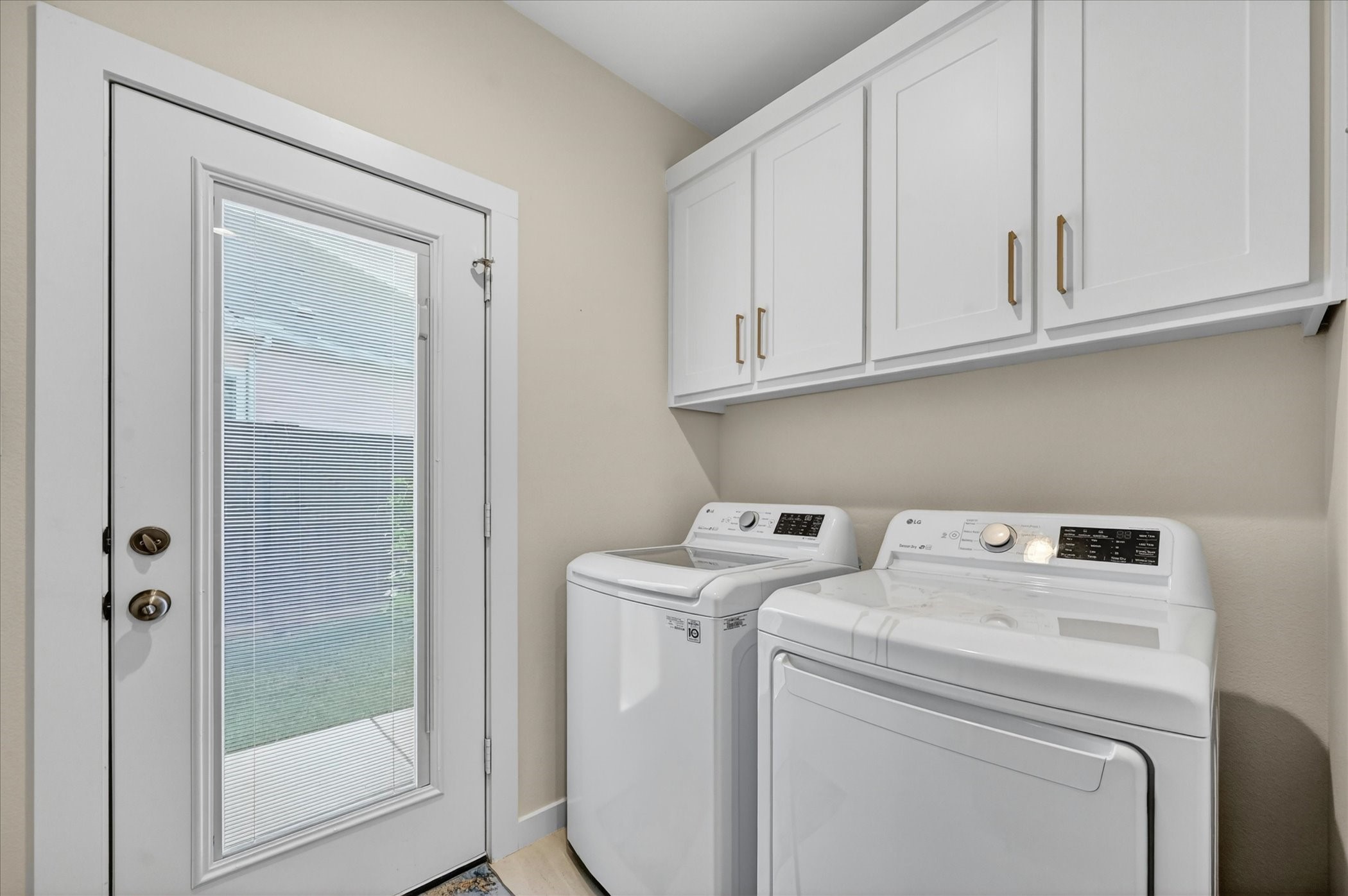 1018 Meadow Bend Loop N Grapevine TX 76051