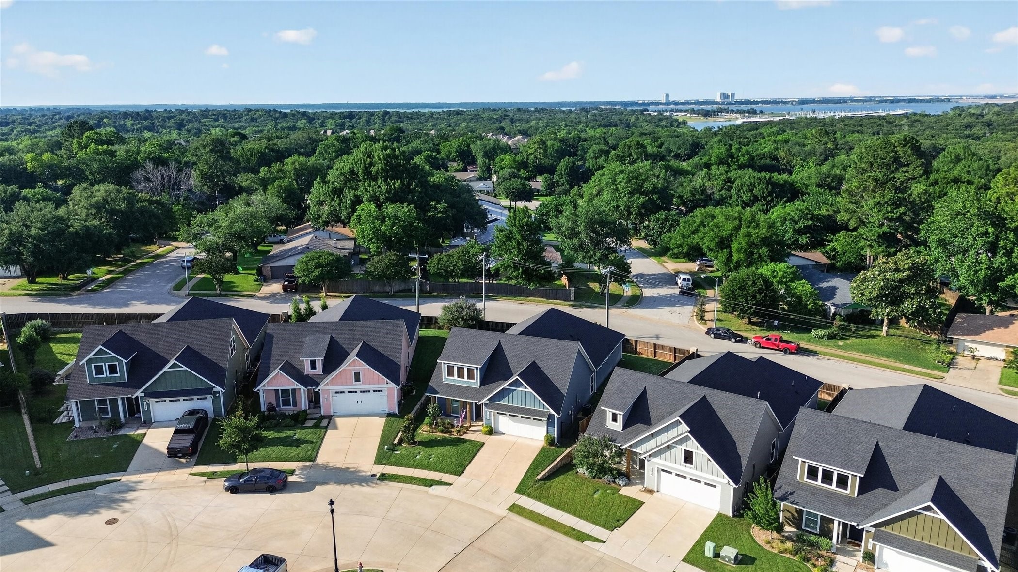 1018 Meadow Bend Loop N Grapevine TX 76051