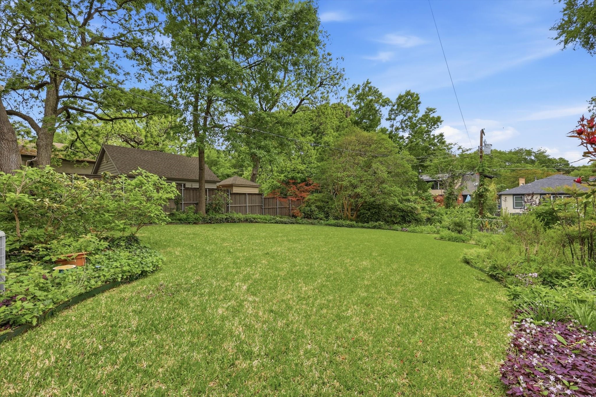 6921 Hammond Avenue Dallas TX 75223