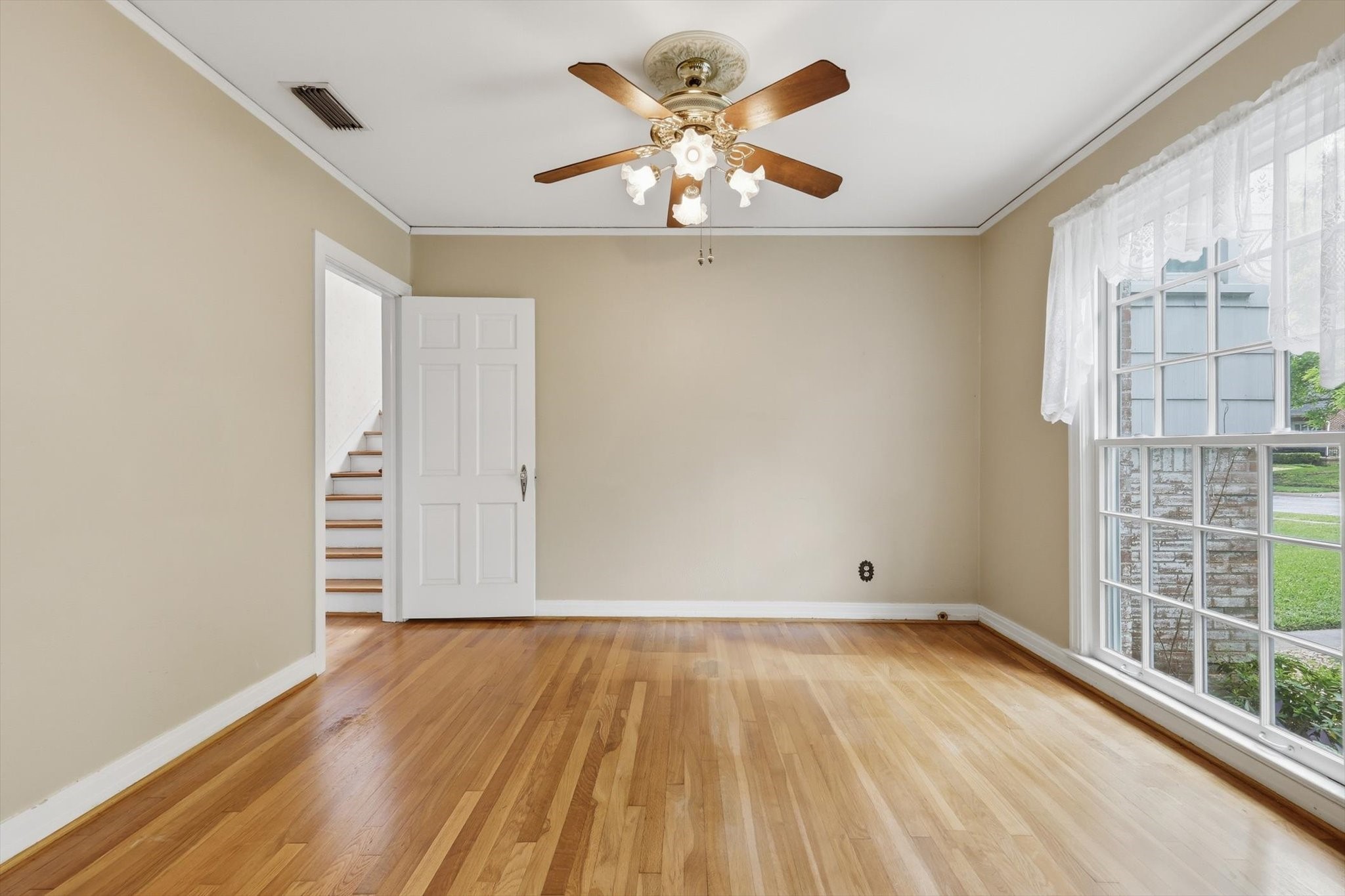 6921 Hammond Avenue Dallas TX 75223