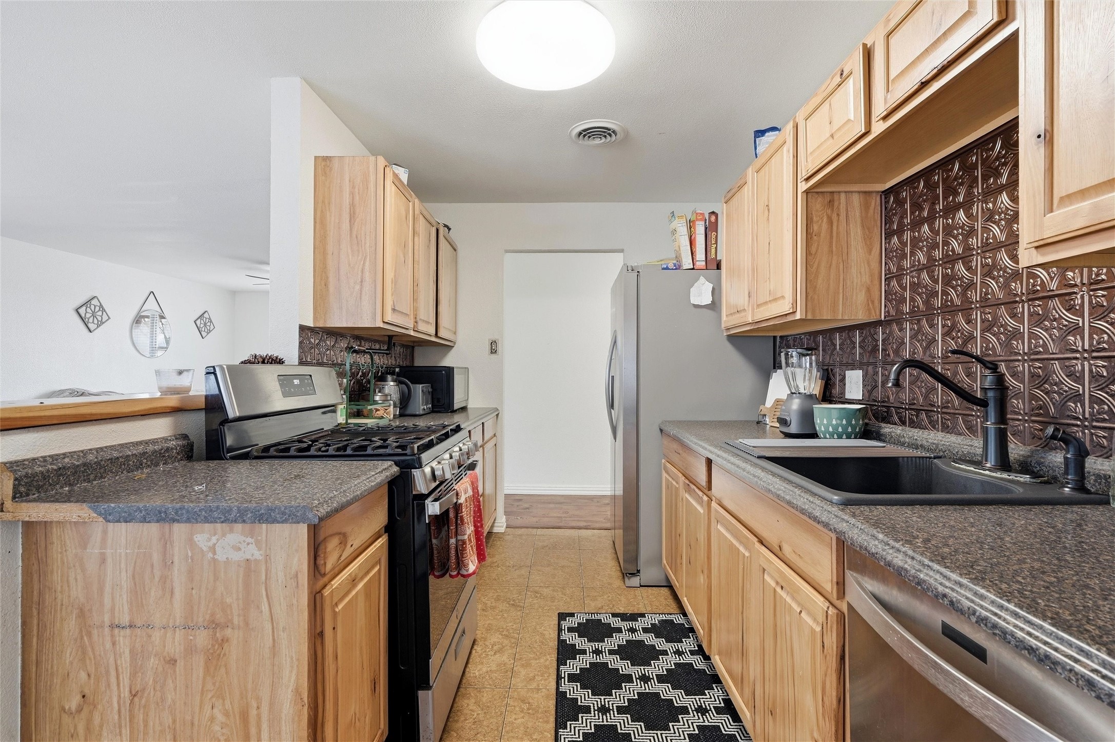 201 Ross Avenue Denison TX 75020