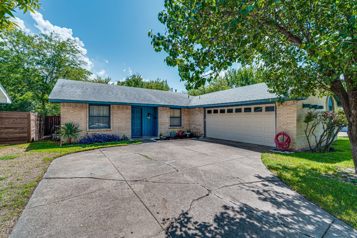 441 Oak Ridge Place Grand Prairie TX 75052
