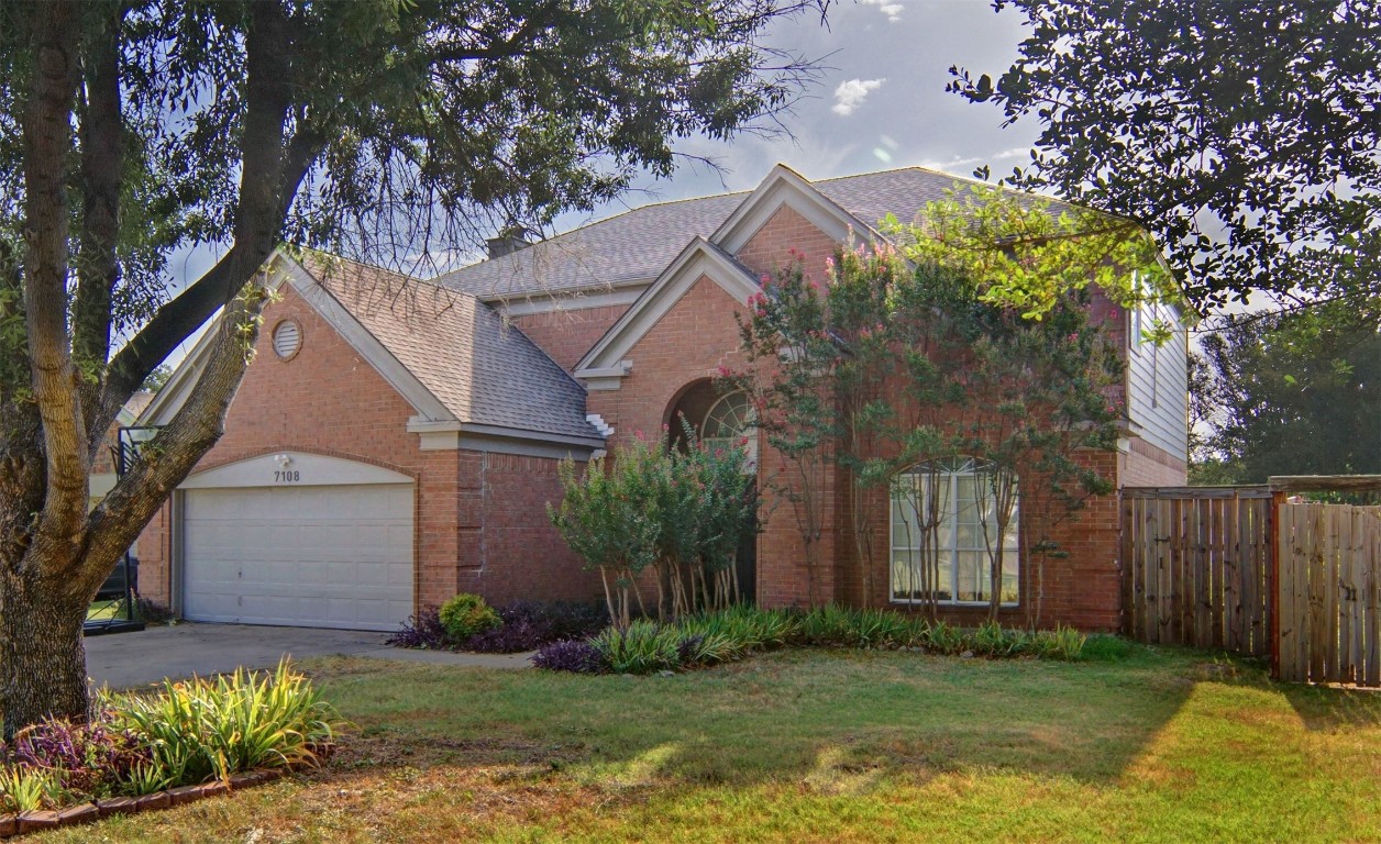 7108 Wooddale Drive Watauga TX 76148