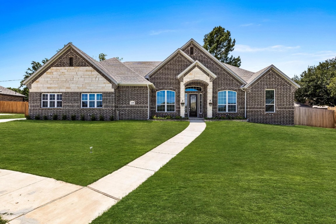 3608 Tristan Court Arlington TX 76016