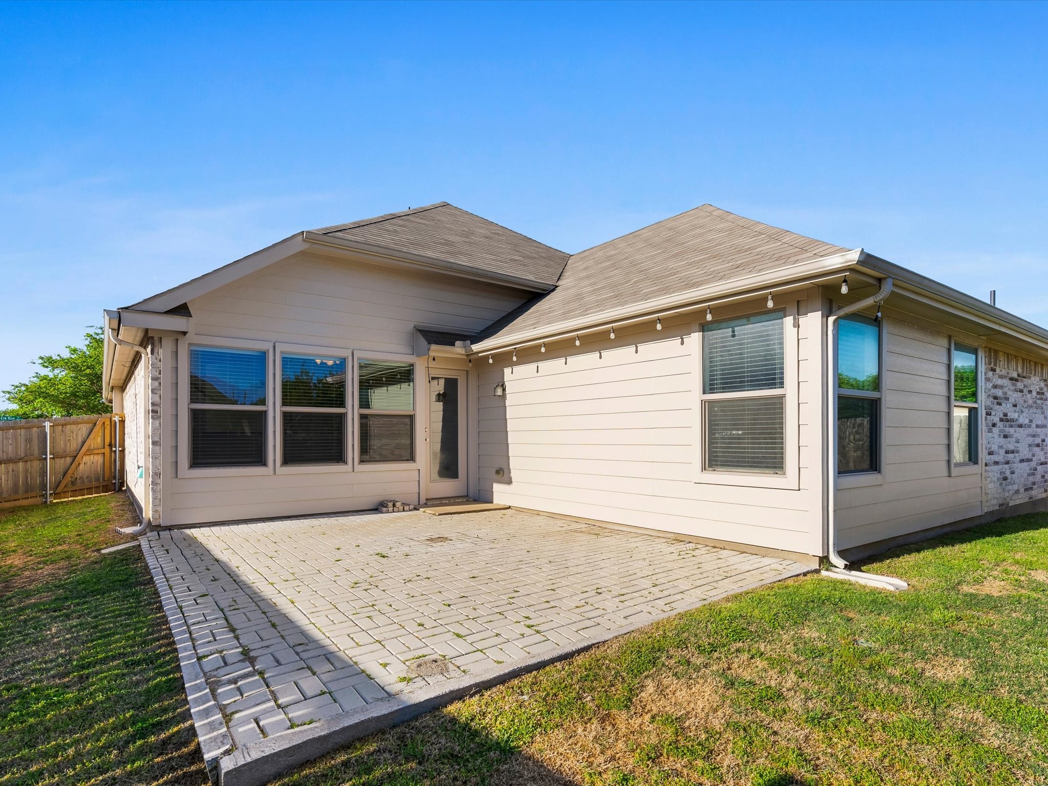 400 Elk Run Drive Fort Worth TX 76140