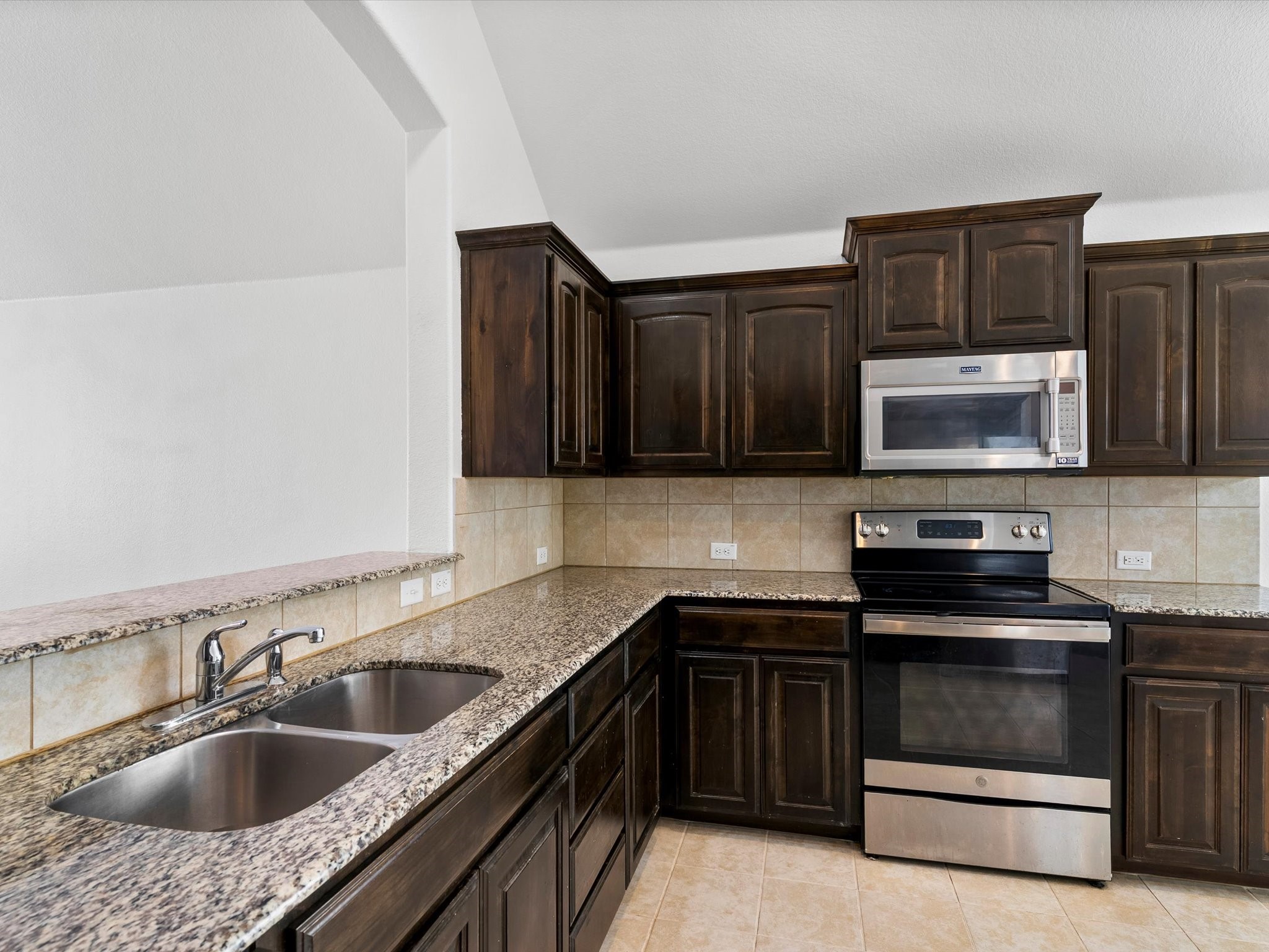 400 Elk Run Drive Fort Worth TX 76140