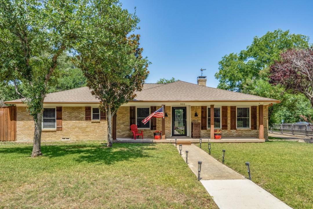 900 Westbrook Drive Plano TX 75075