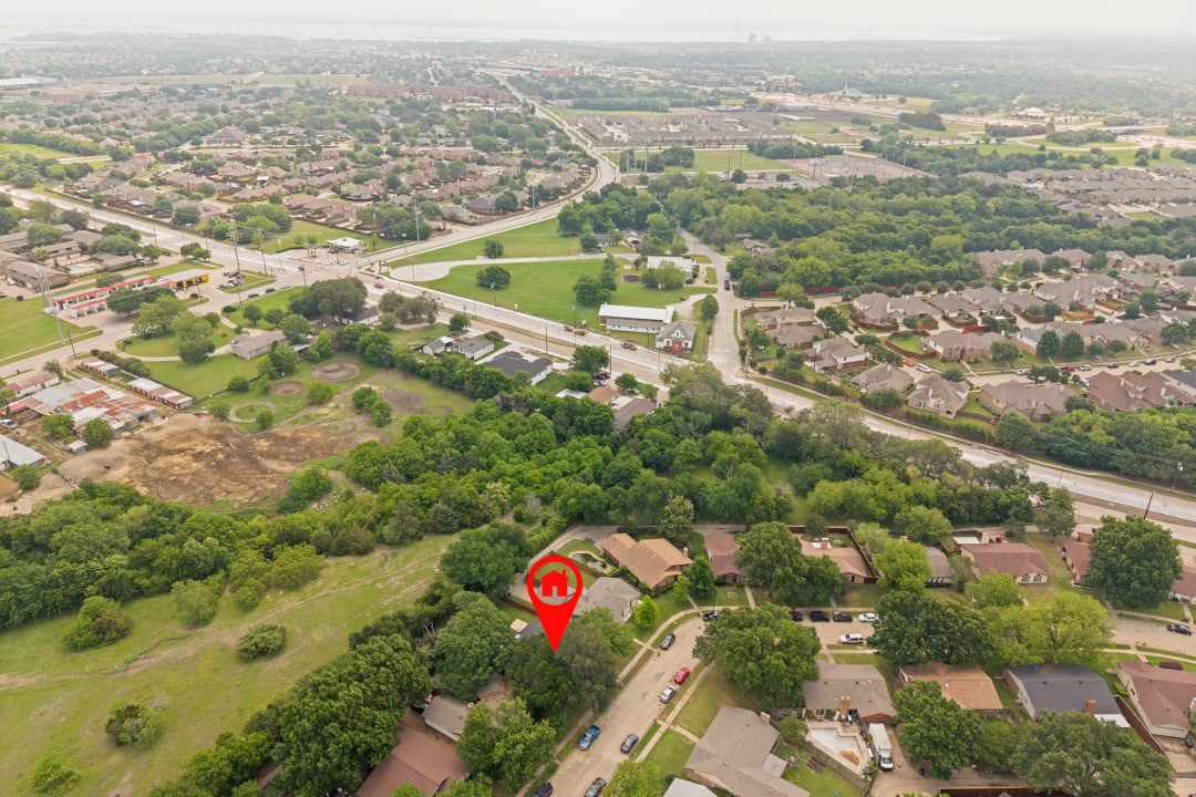 922 Meadowdale Circle Garland TX 75043