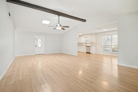922 Meadowdale Circle Garland TX 75043
