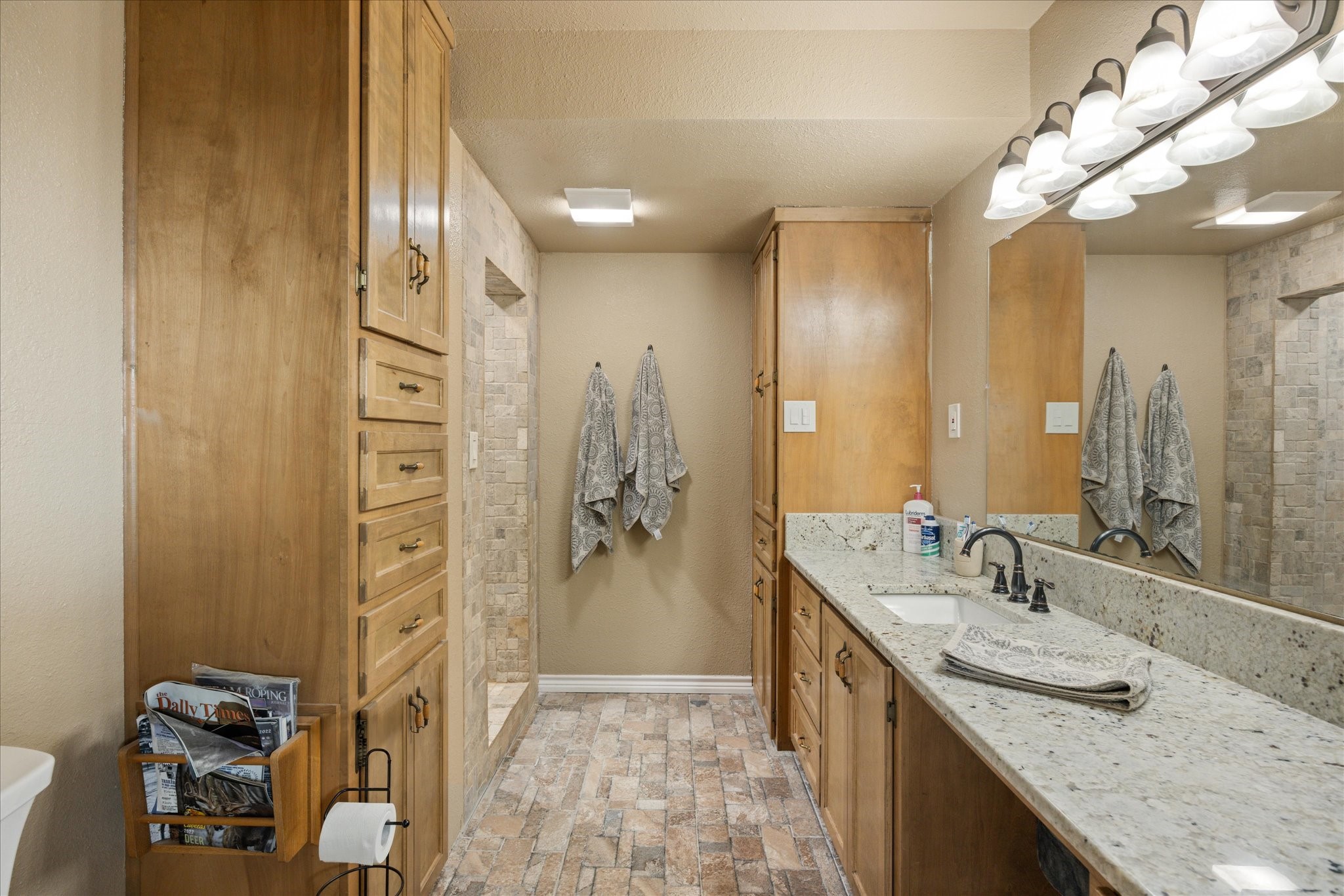2720 N Us 377 Stephenville TX 76401
