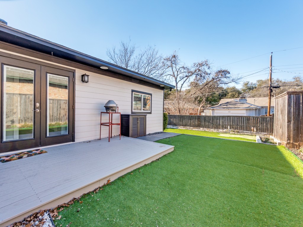 8317 Baumgarten Drive Dallas TX 75228