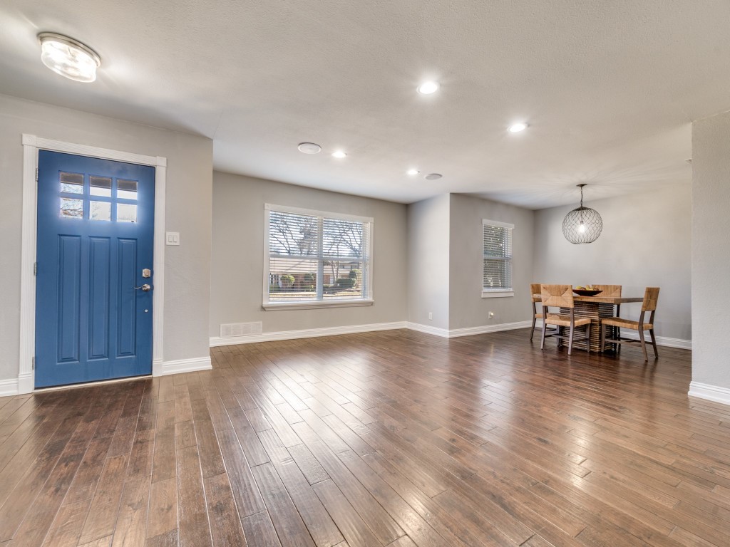 8317 Baumgarten Drive Dallas TX 75228