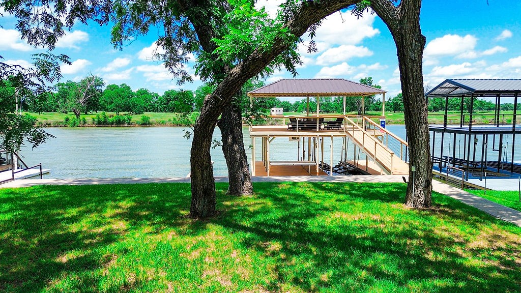 179 E El Camino Real Weatherford TX 76087