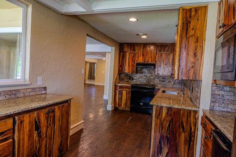 179 E El Camino Real Weatherford TX 76087