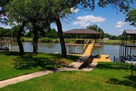 179 E El Camino Real Weatherford TX 76087