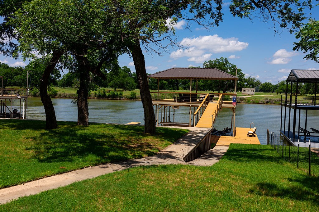 179 E El Camino Real Weatherford TX 76087
