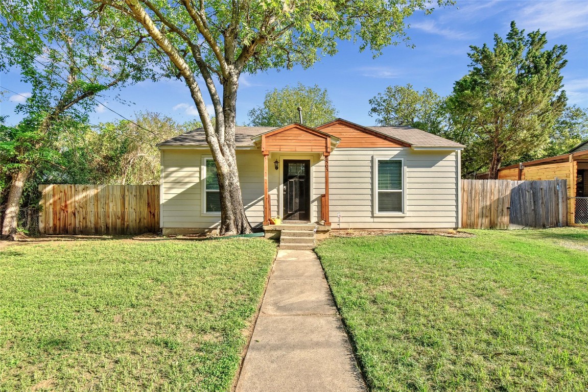 1505 Lattimore Street Denton TX 76209