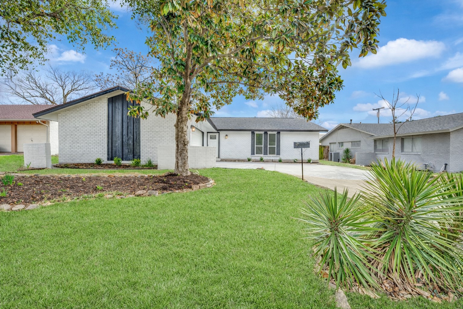 1110 Coronet Street Irving TX 75062