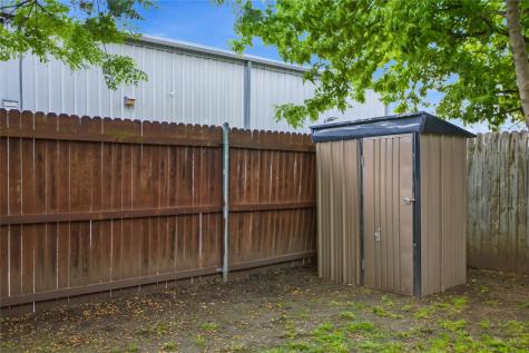 1428 S Austin Street Sherman TX 75090