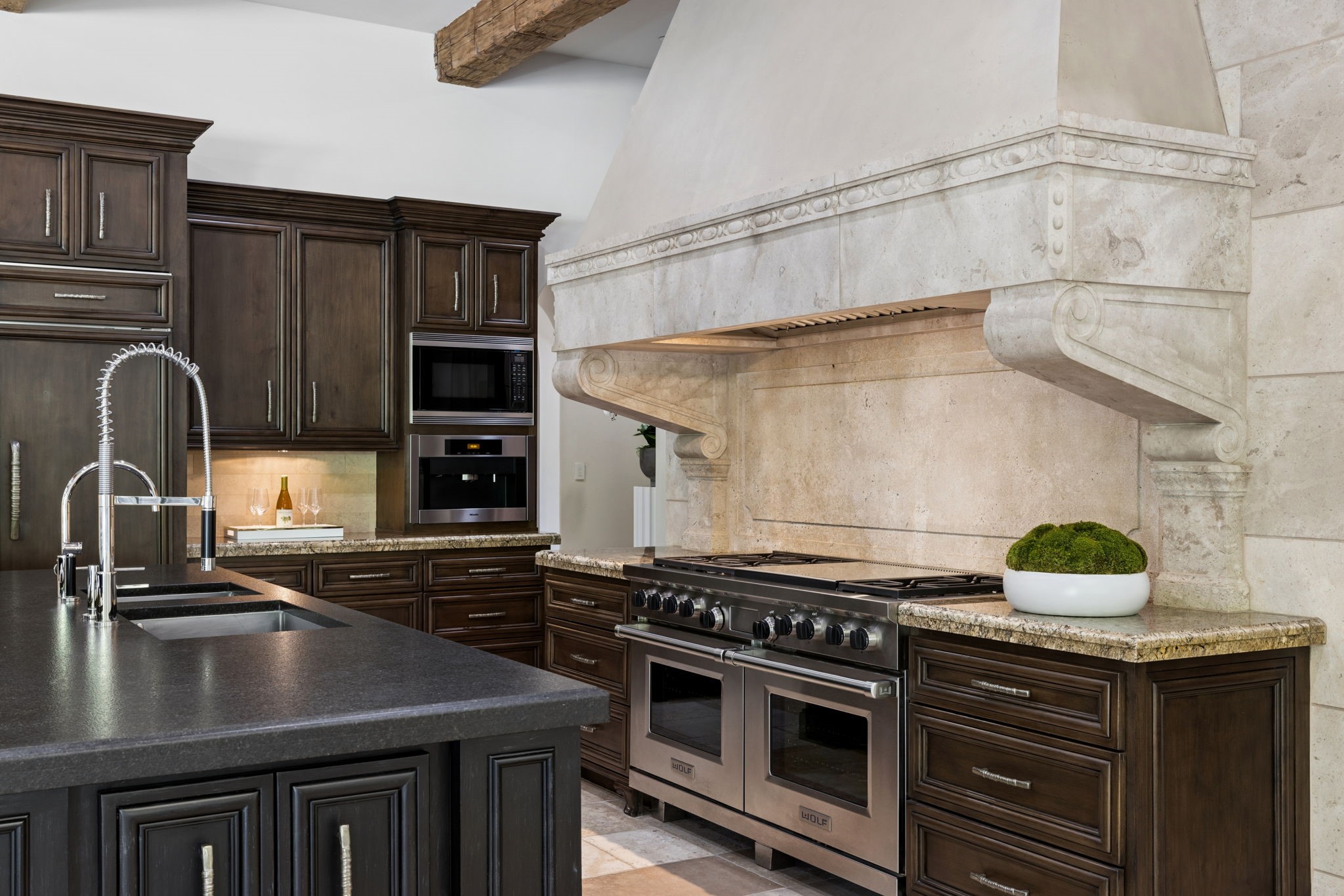 690 S Peytonville Avenue Southlake TX 76092