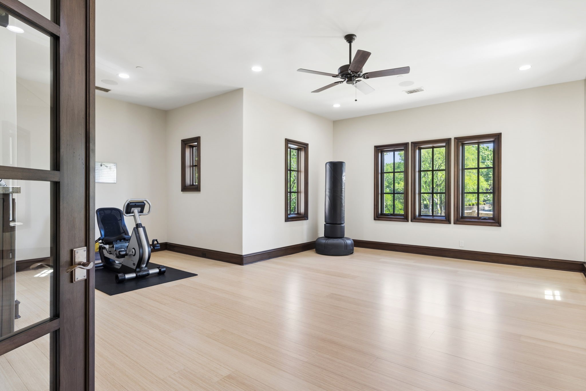 690 S Peytonville Avenue Southlake TX 76092