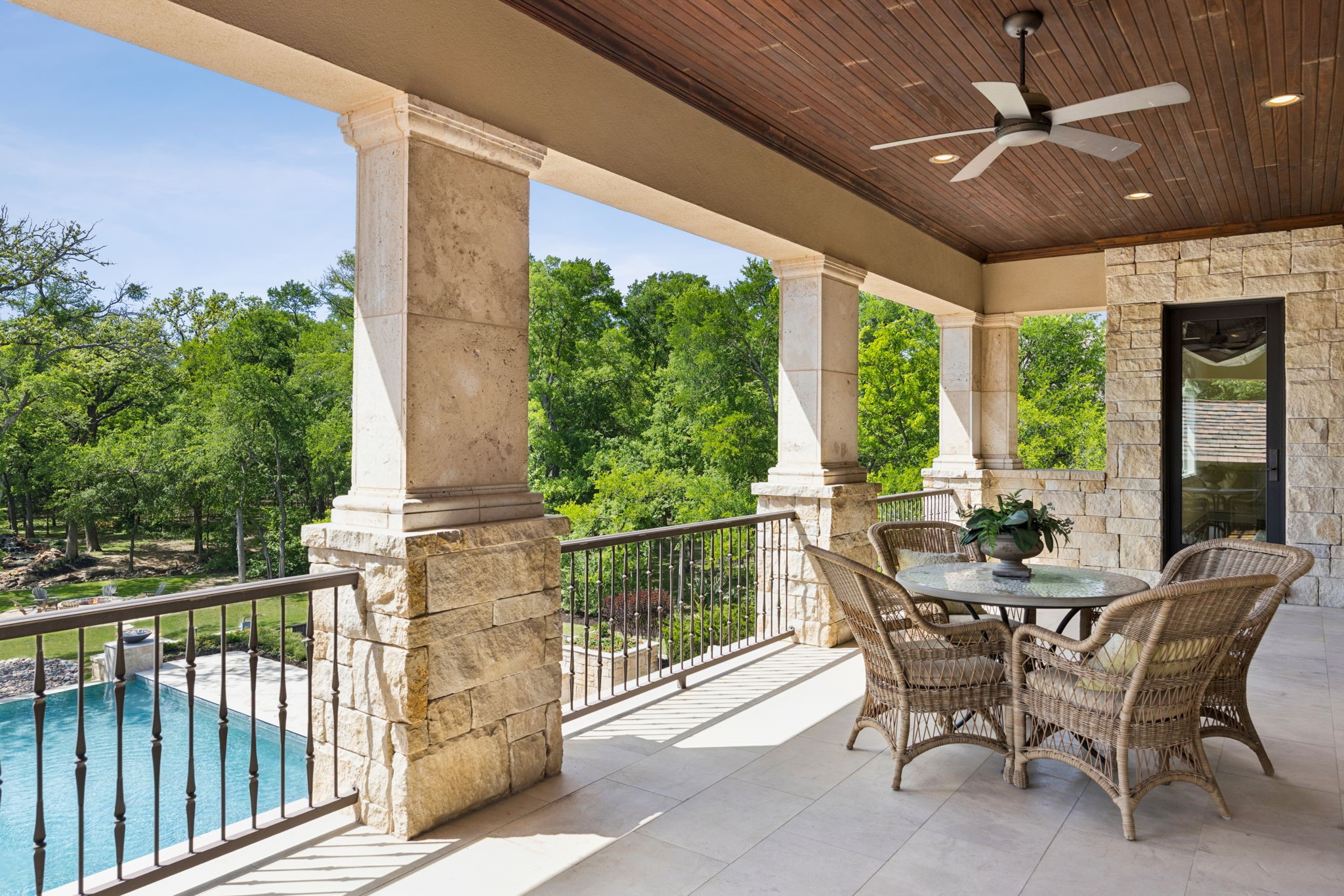 690 S Peytonville Avenue Southlake TX 76092