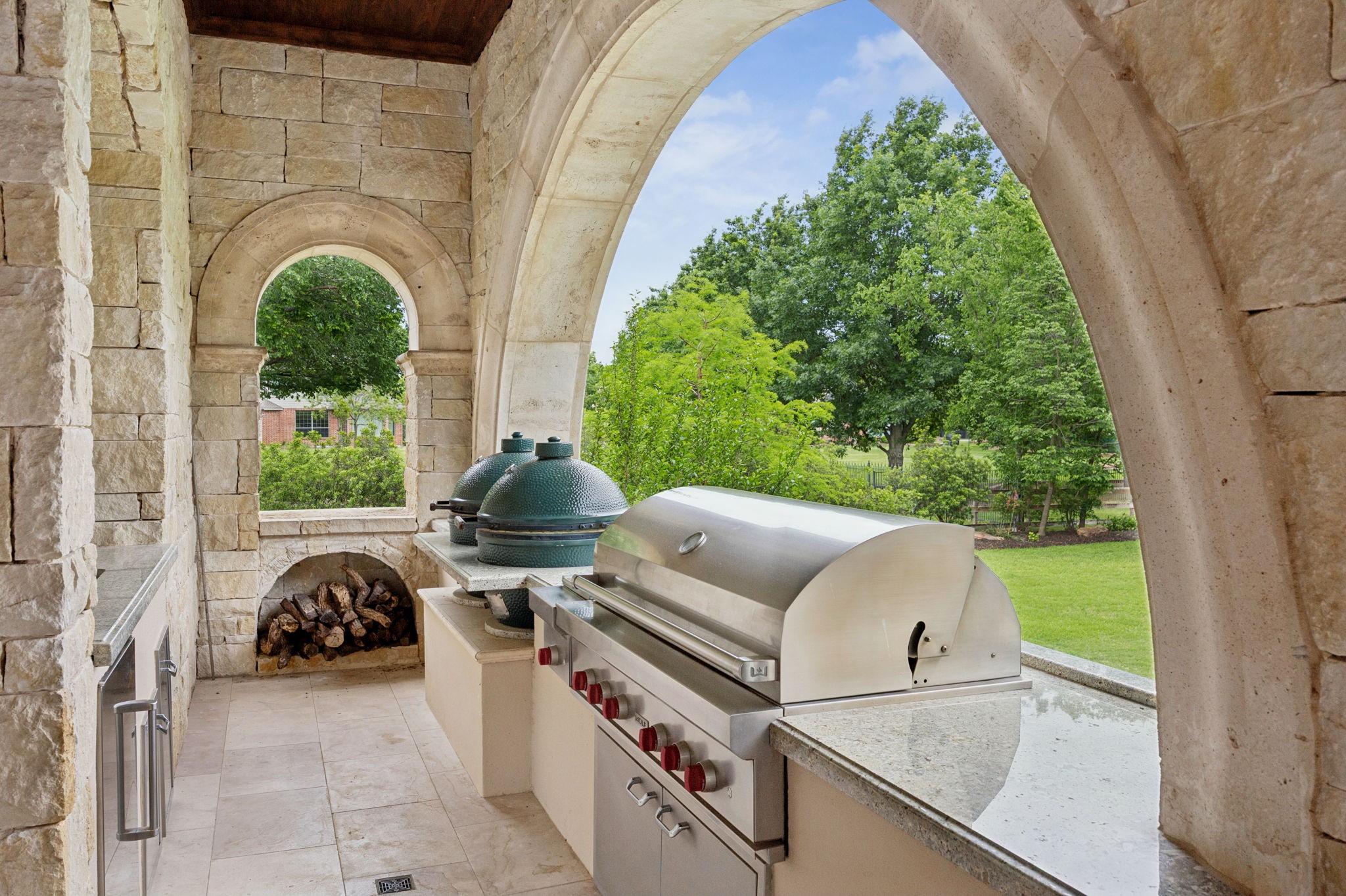 690 S Peytonville Avenue Southlake TX 76092